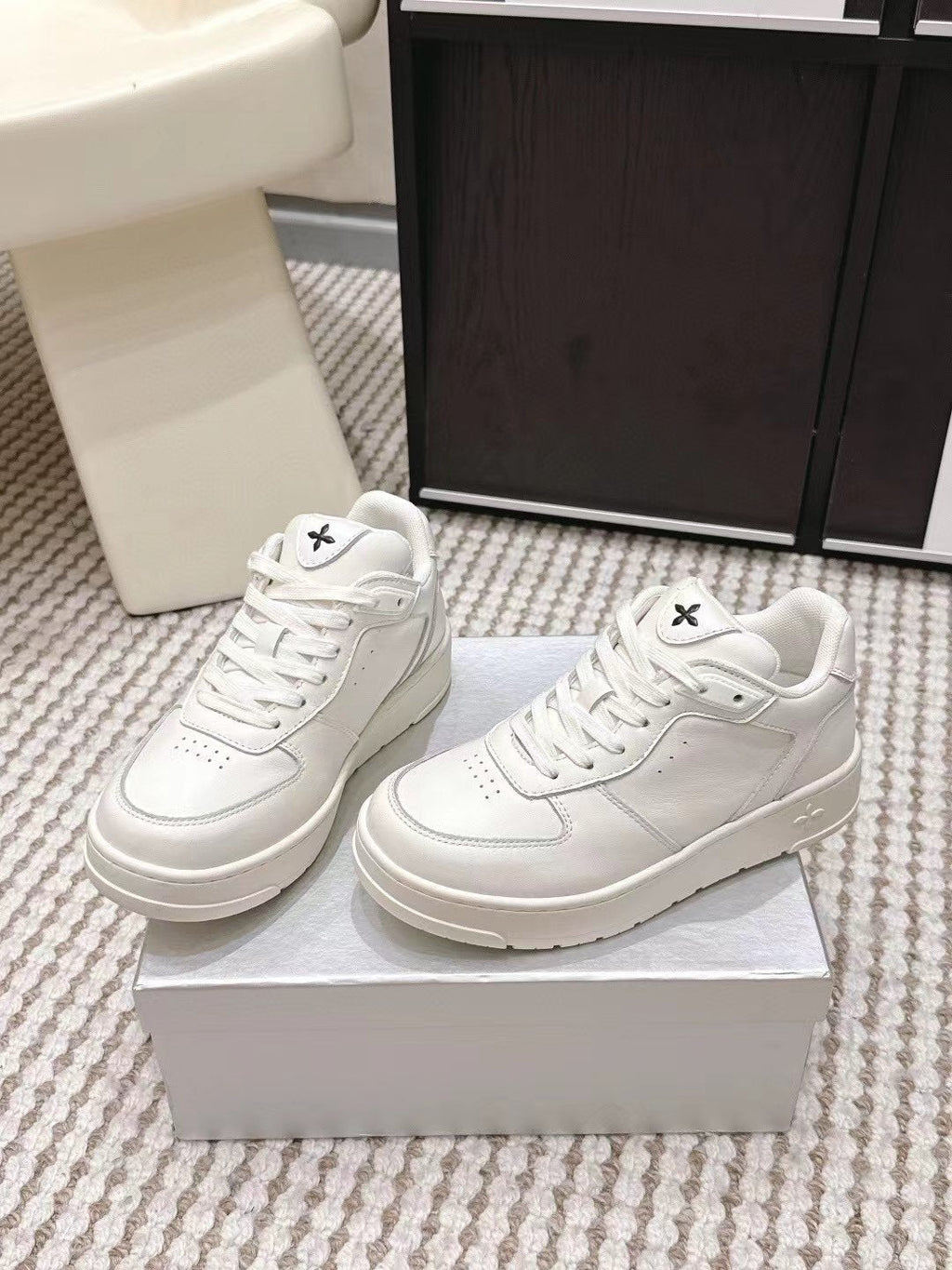 SMFK Platform Sneakers